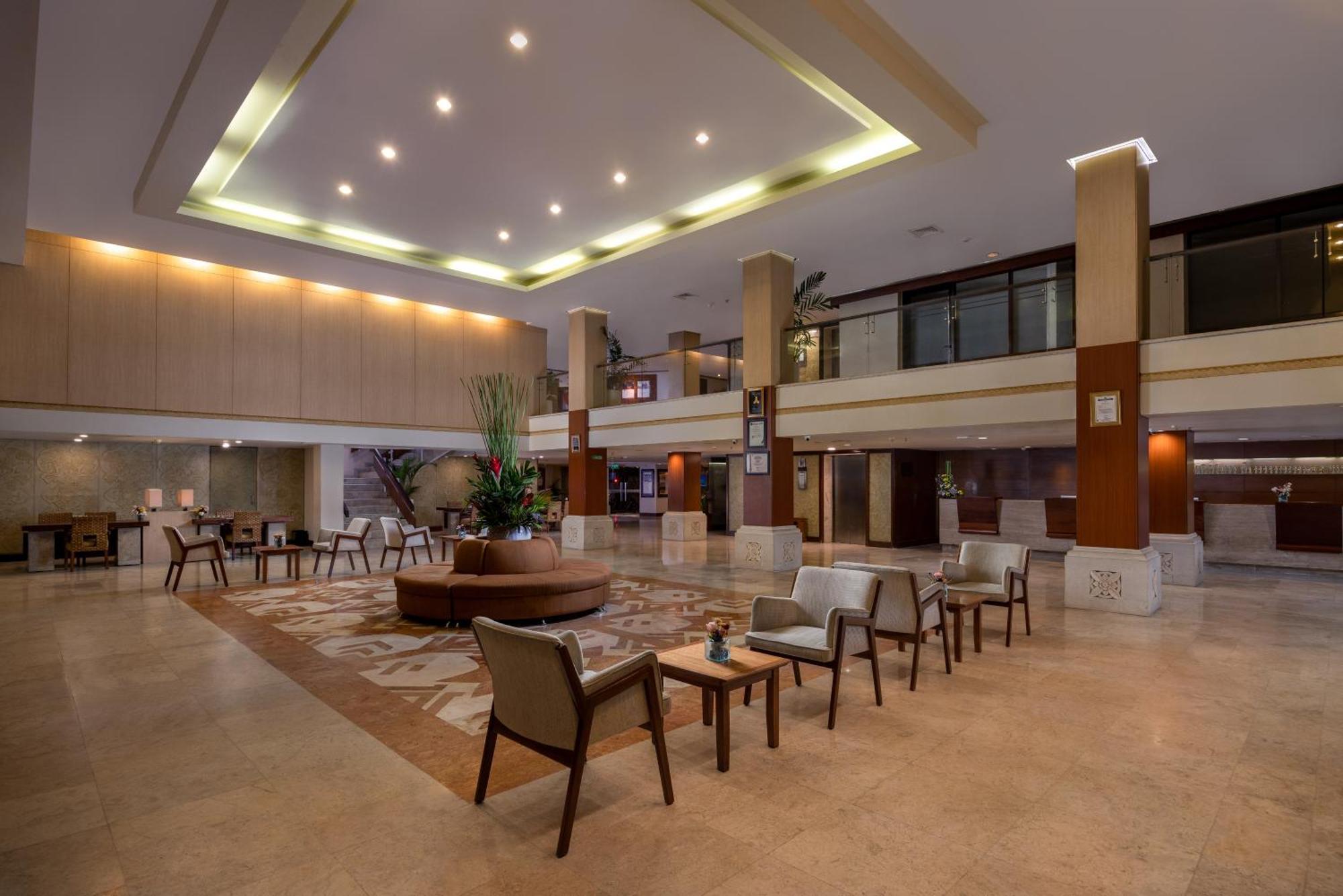 Prama Sanur Beach Bali Luaran gambar Lobby