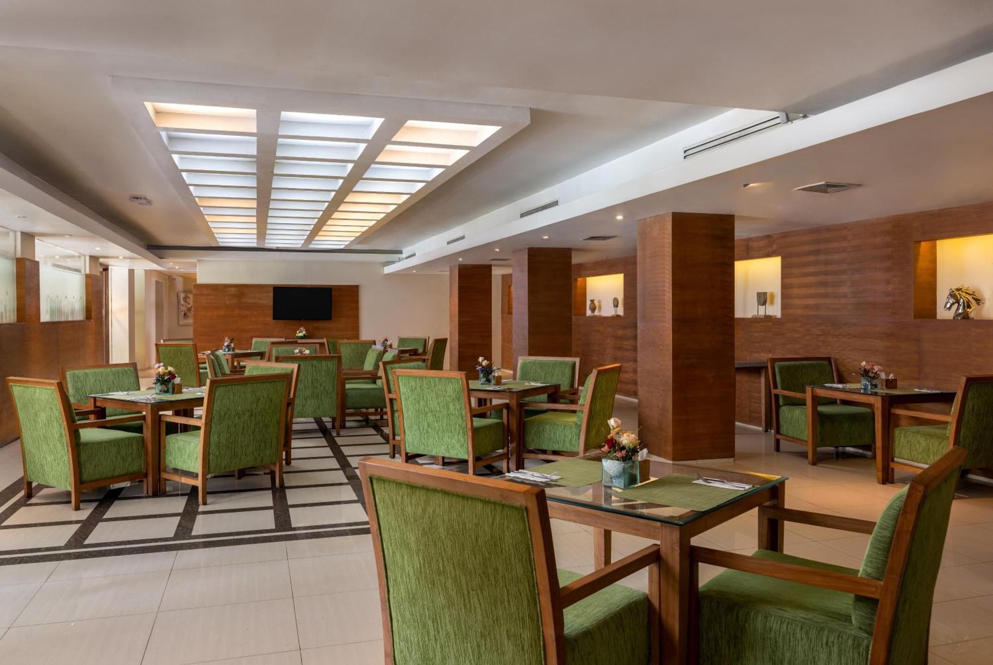 Prama Sanur Beach Bali Luaran gambar The restaurant