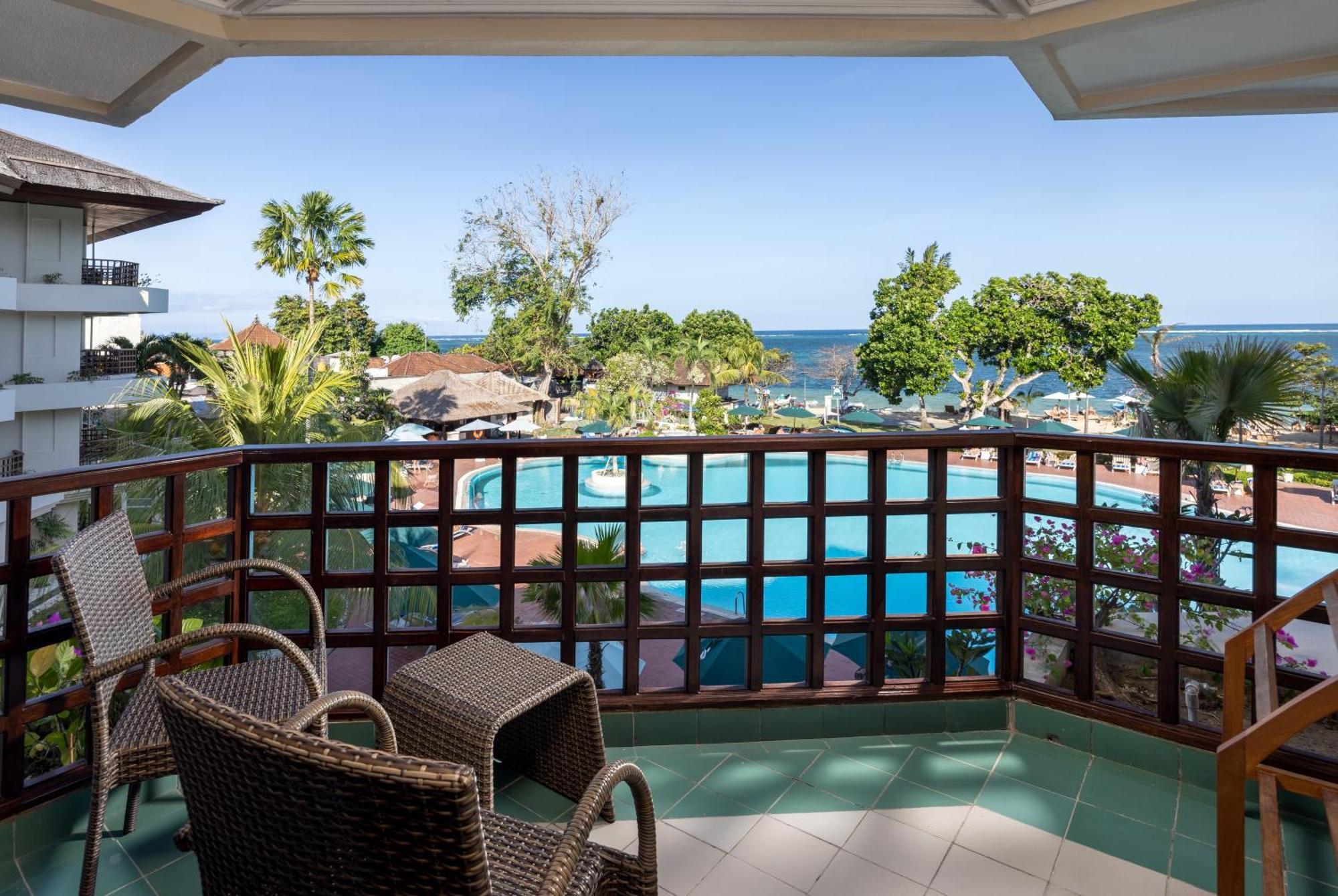 Prama Sanur Beach Bali Luaran gambar Balcony of a hotel room